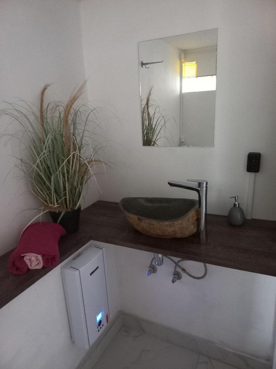 Bungalow Hugo Oppach Buitenkant foto
